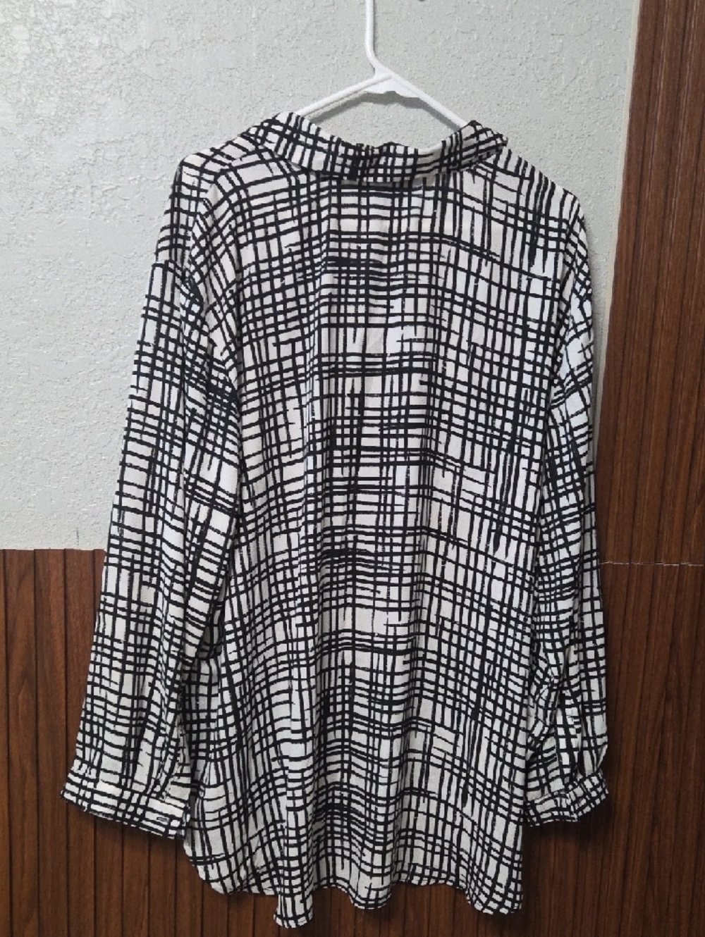 Ava & Viv Black and White Grid Shirt 3xlarge Size [1851] - Picture 3 of 7
